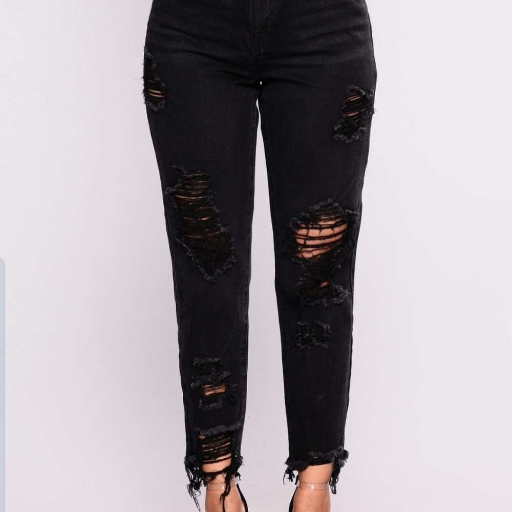 Fashion Nova Greyson Boyfriend Jeans